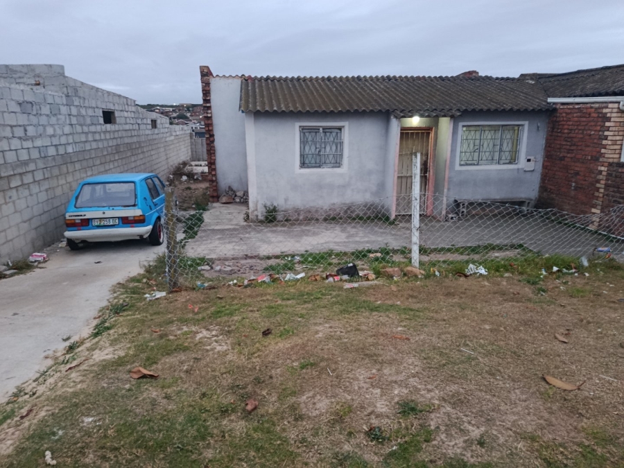 2 Bedroom Property for Sale in West End Eastern Cape